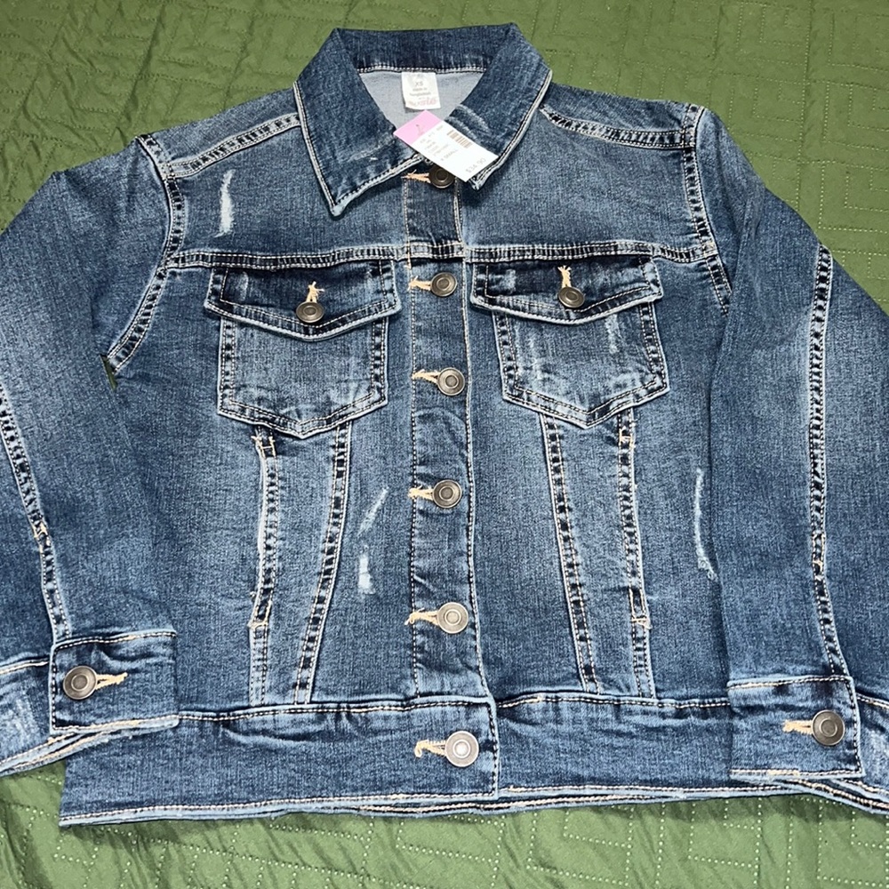 Evsie(Maurice’s kids brand) jean jacket NWT size XS